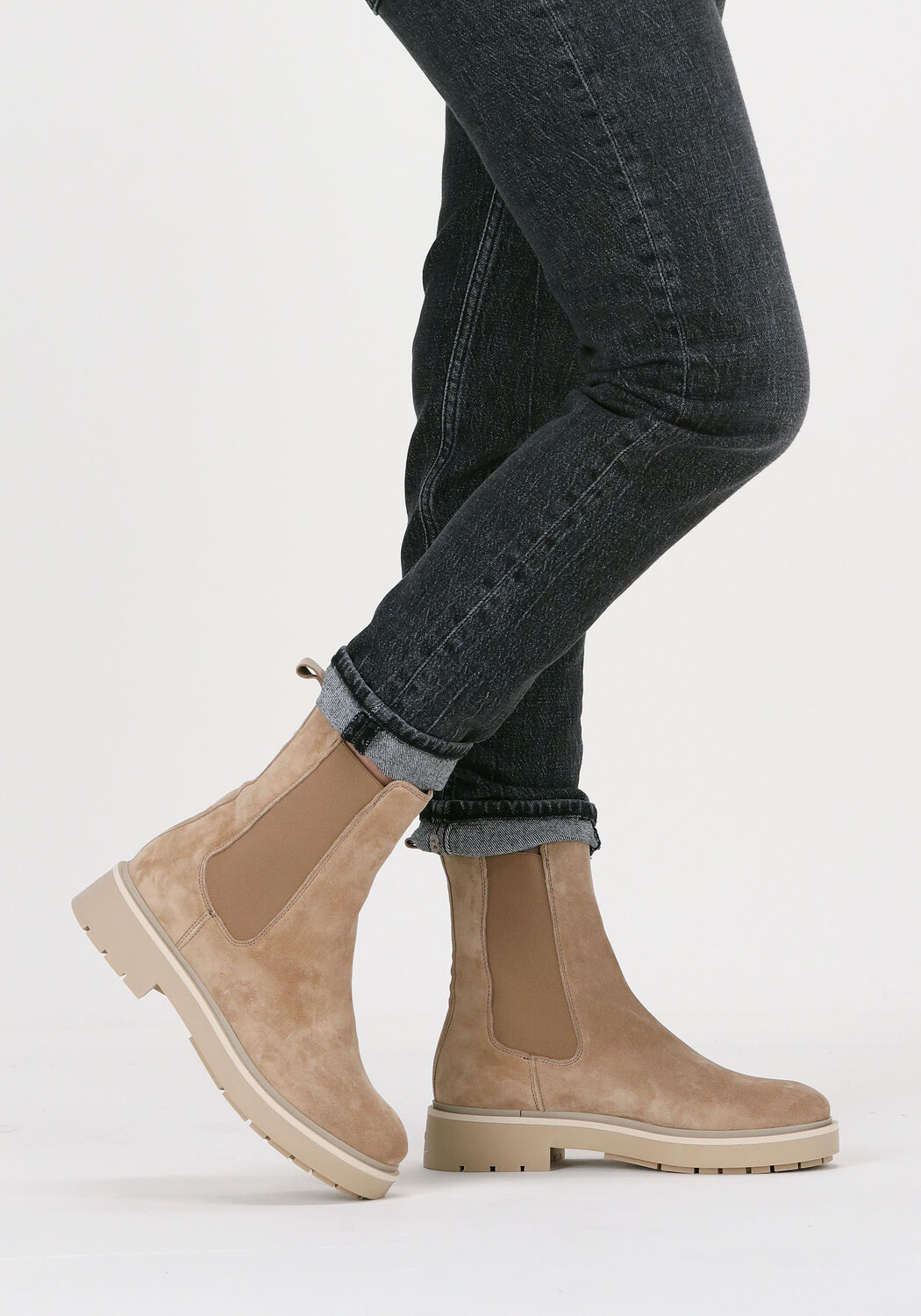 Beige VIA VAI Chelsea boots ALEXIS ZARAH | Omoda
