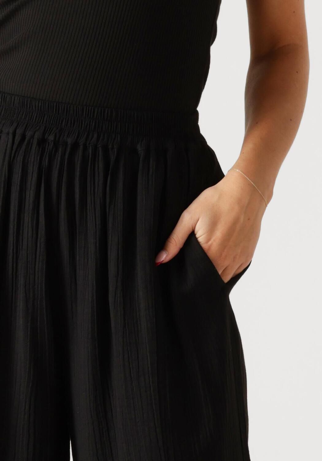KNIT-TED Dames Broeken Jalou Zwart