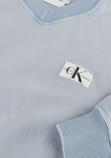 Lichtblauwe CALVIN KLEIN Trui WOVEN LABEL WASHED V-NECK Lichtblauwe CALVIN KLEIN Trui WOVEN LABEL WASHED V-NECK - large