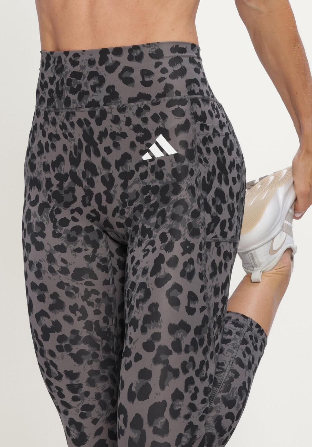 Bruine ADIDAS Sportleggings OPT ESS AOP 7/8 - large