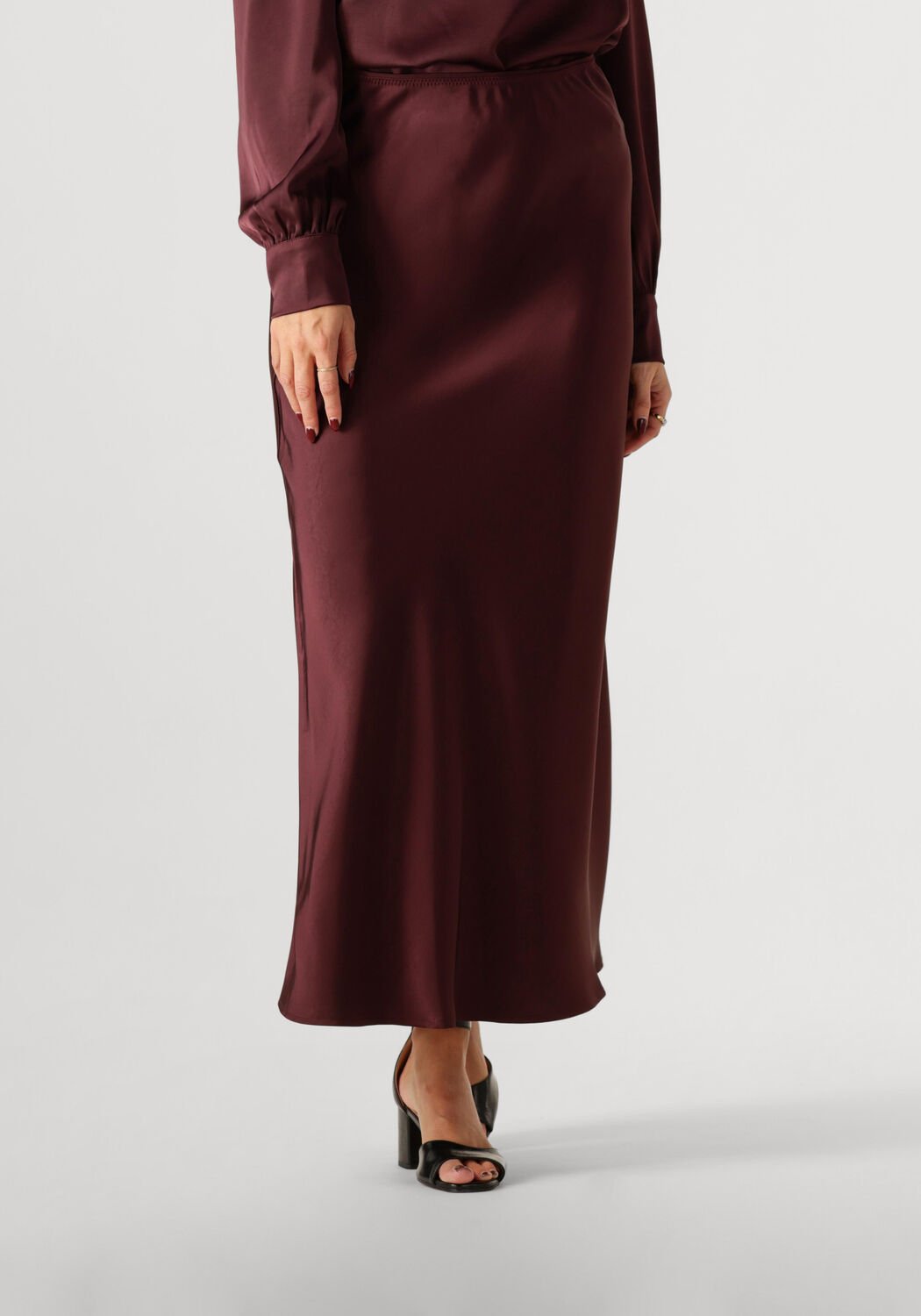 NEO NOIR Dames Rokken Vicky Heavy Sateen Skirt Bordeaux