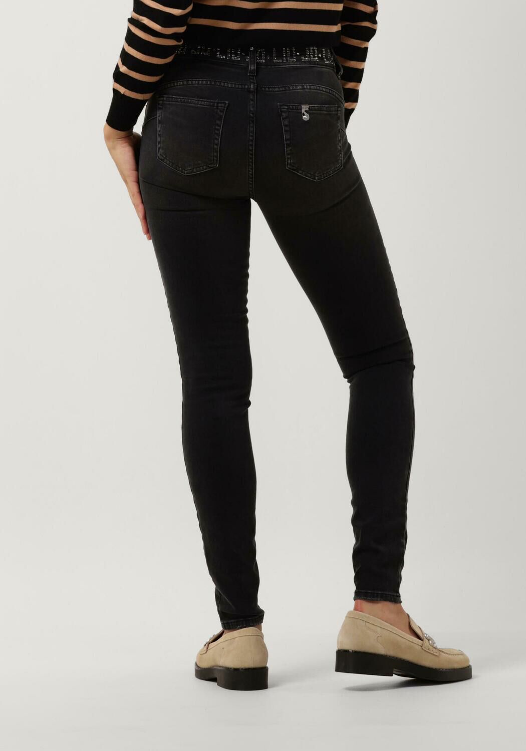 Jeans b hot sale