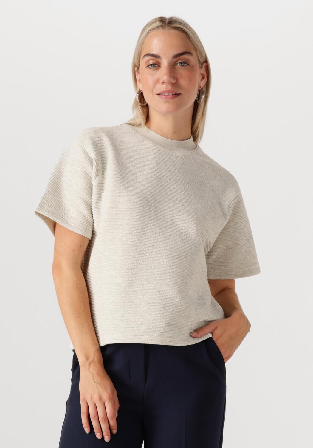 ANOTHER LABEL Dames Tops & T-shirts Ravenelle Tee S s Grijs