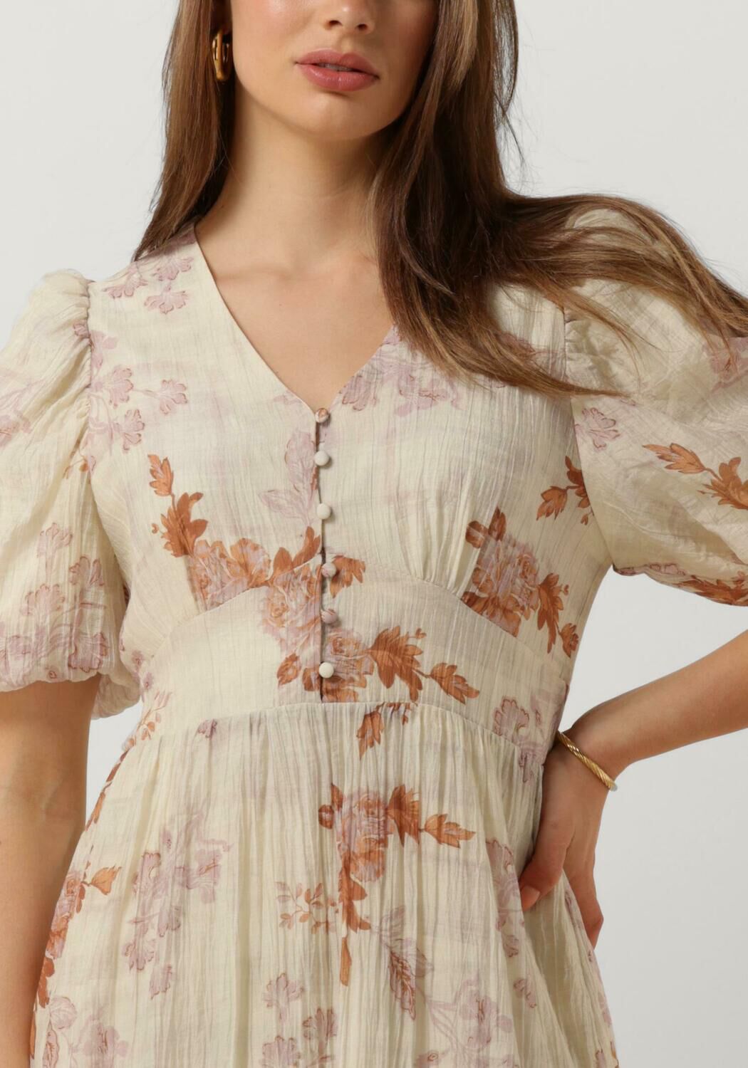 NEO NOIR Dames Jurken Rilana Airy Floral Dress Creme