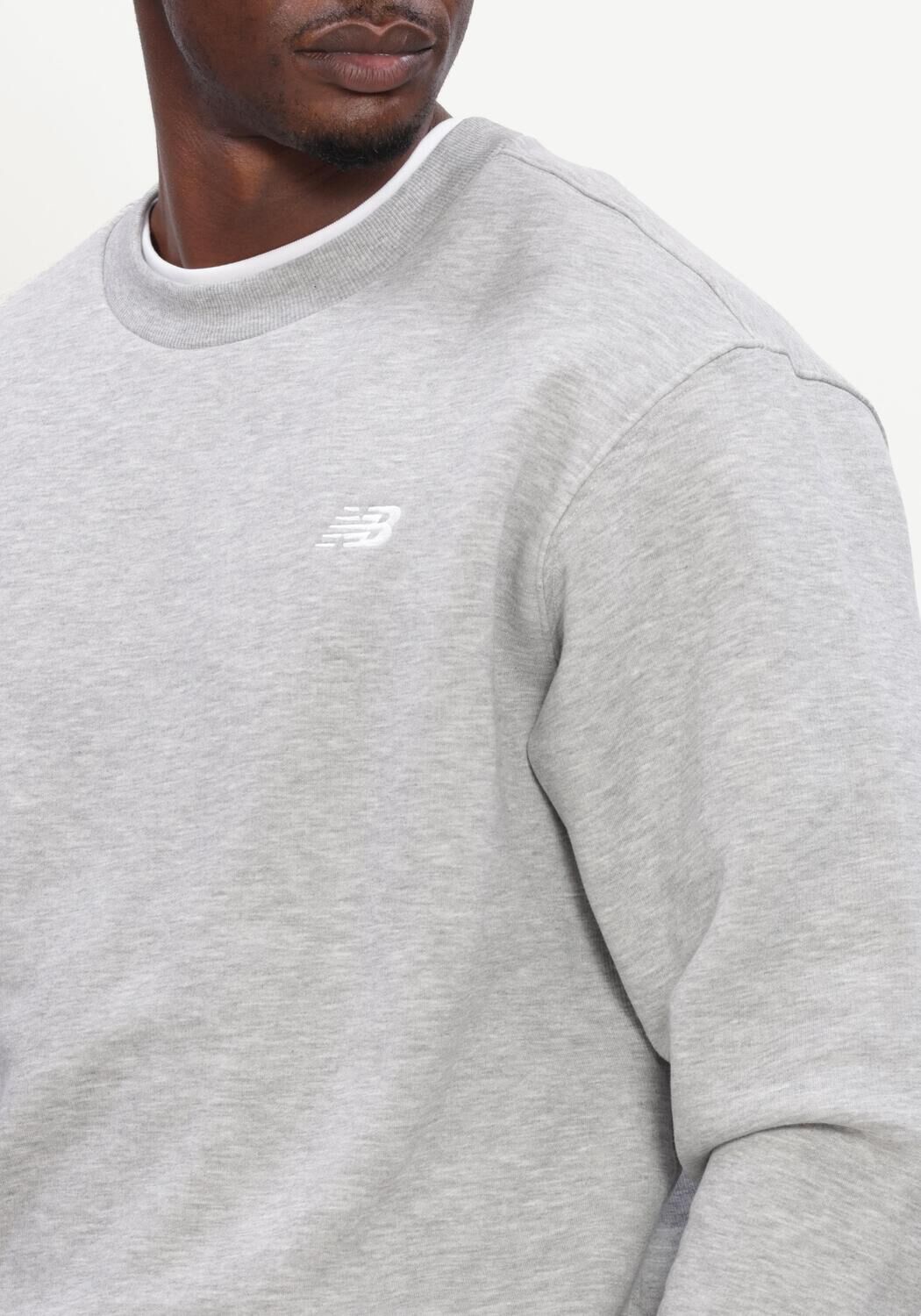 Lichtgrijze NEW BALANCE Sweater SE FL CRW - large