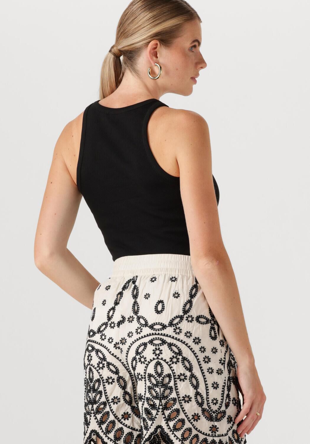 EDITED Dames Tops & T-shirts Charlotte Top Zwart