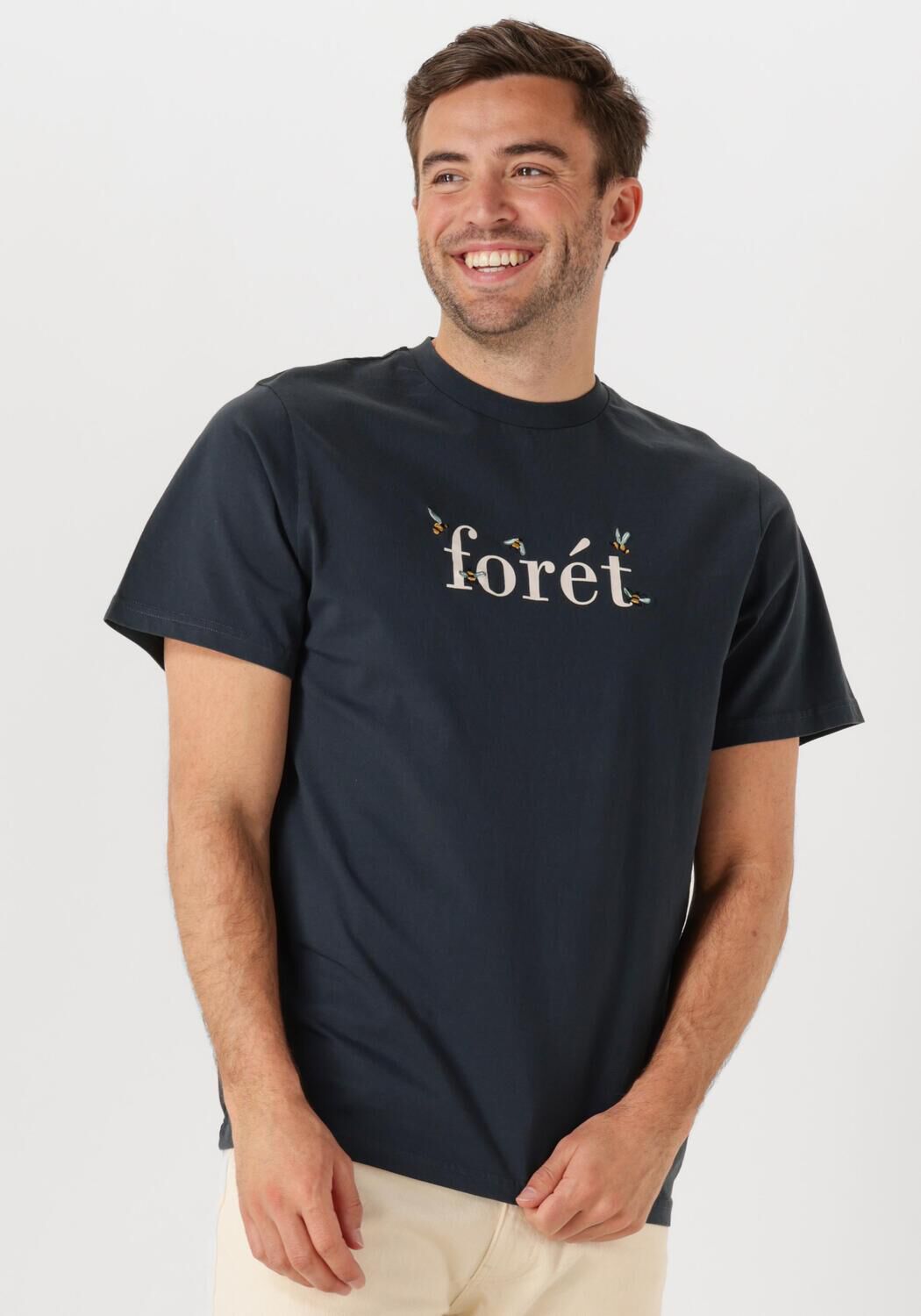 FORÉT Forét Heren Polo's & T-shirts Amber Bee T-shirt Donkerblauw