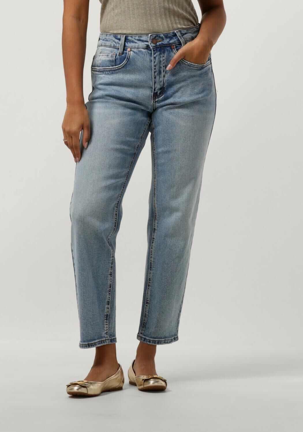 My Essential Wardrobe Hoge Rechte Y Jeans Lichtblauwe Retro Wassing Blue Dames
