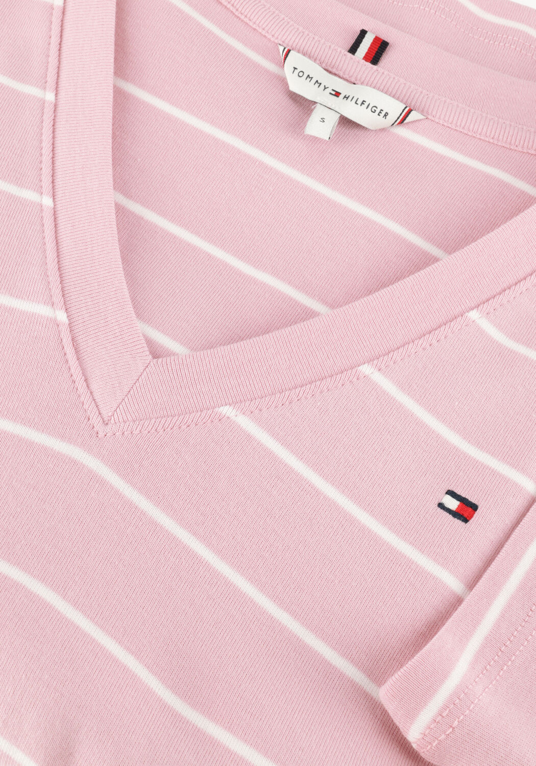 Roze TOMMY HILFIGER T-shirt SLIM CODY V-NK - large