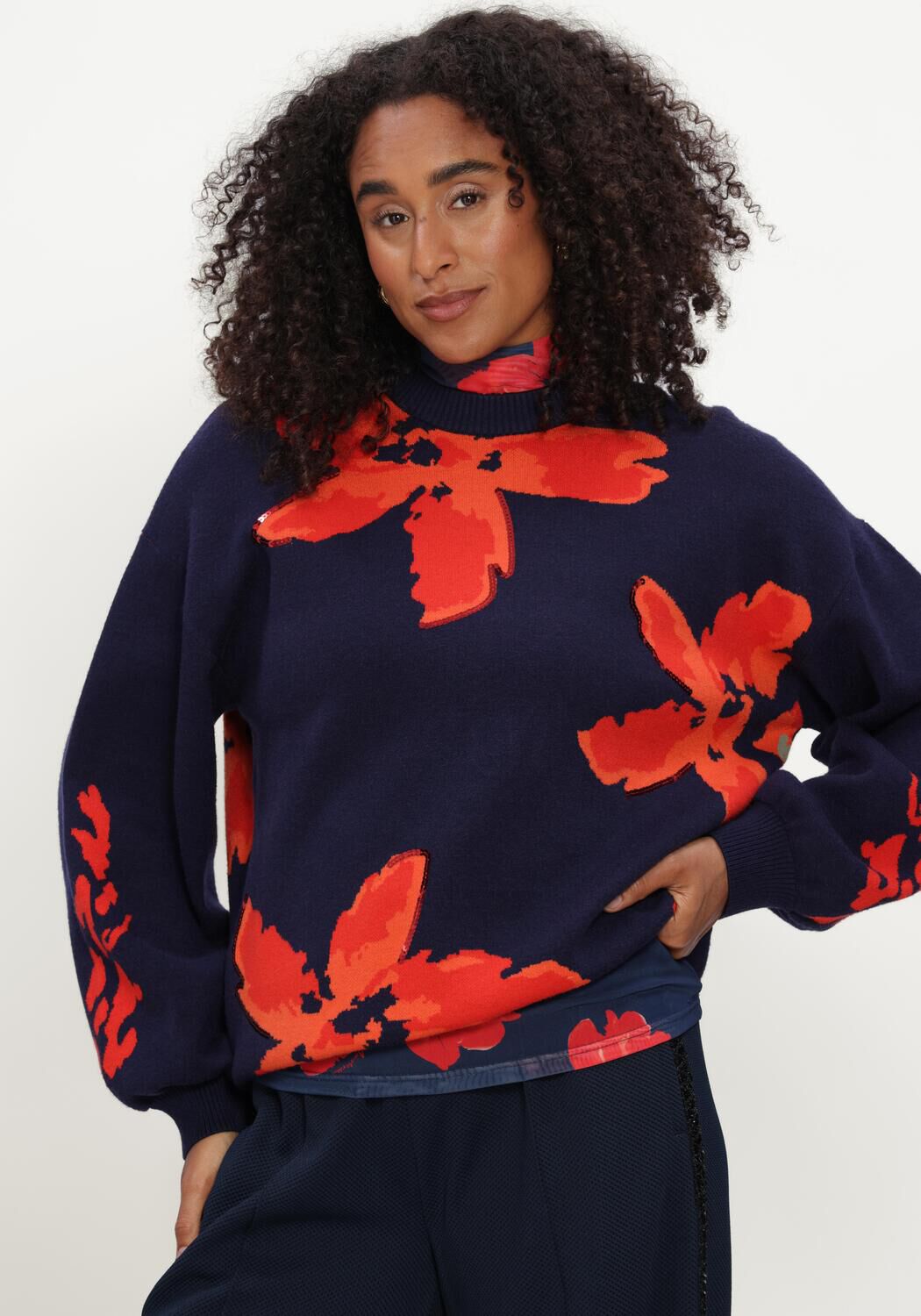 Donkerblauwe POM AMSTERDAM Trui ALICIA BLOOM ROUGE - large