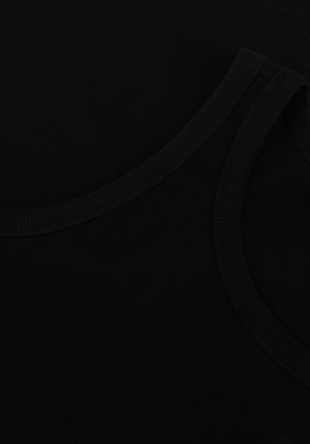 Zwarte OMODA ATELIER Top X MODEROSA - TANK - large