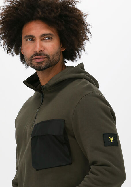Groene LYLE & SCOTT Sweater POCKET HOODIE - large