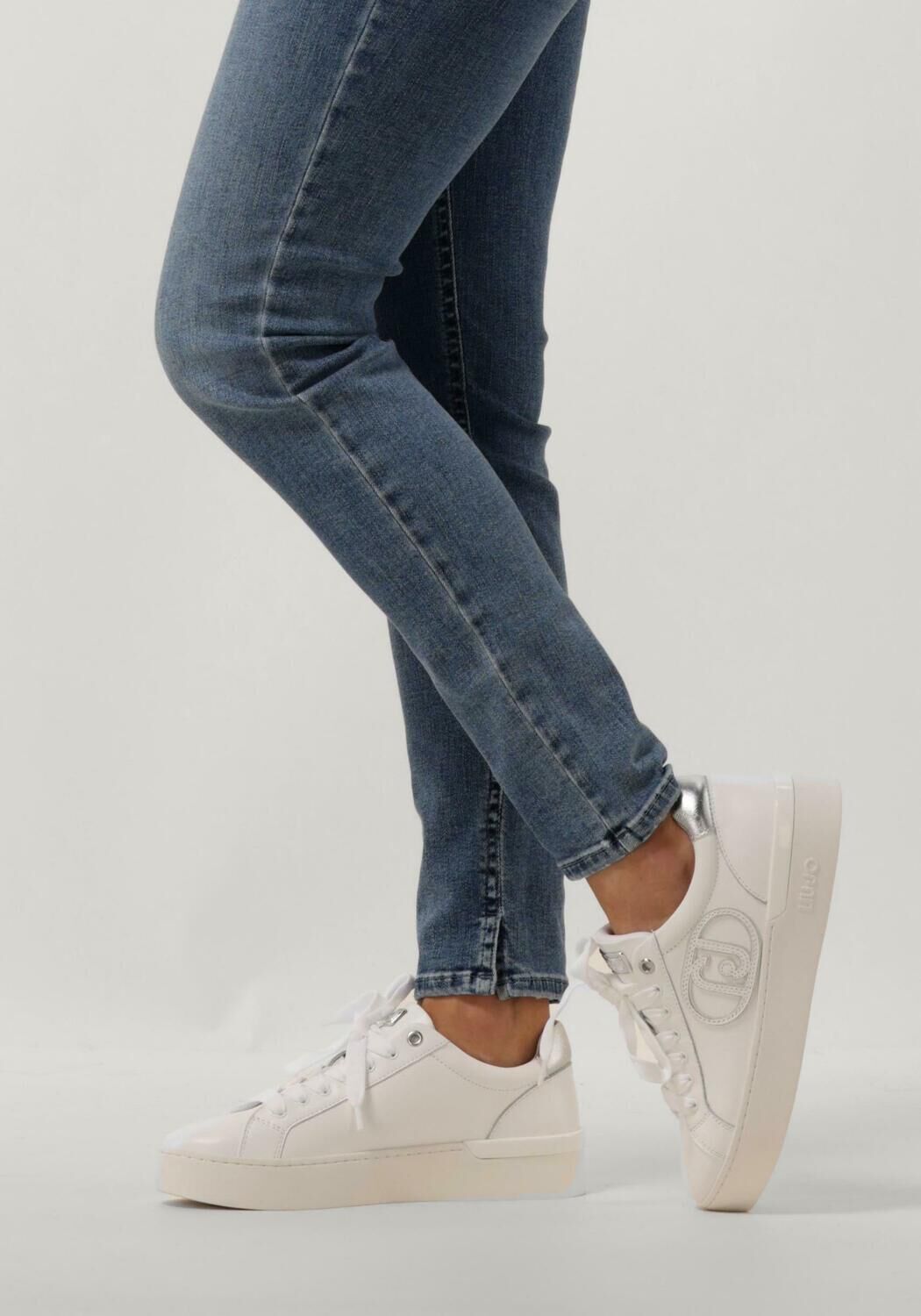 Witte LIU JO Lage sneakers SILVIA 93 - large