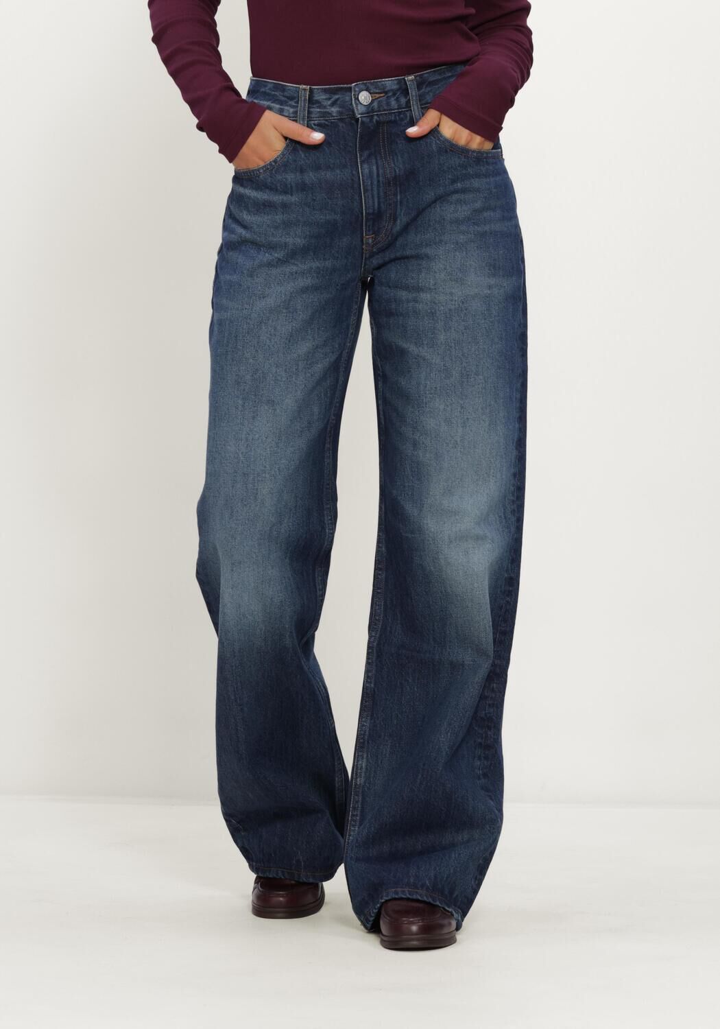 TOMMY JEANS Dames Jeans Mia Mid Relaxed Straight Dj5051 Blauw