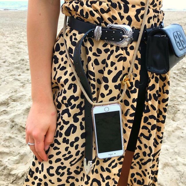 Beige KASCHA-C Telefoonaccessoires PHONECORD IPHONE XR Beige KASCHA-C Telefoonaccessoires PHONECORD IPHONE XR - large