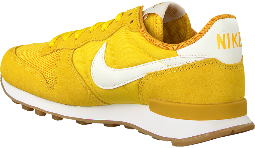 nike sneaker internationalist beige