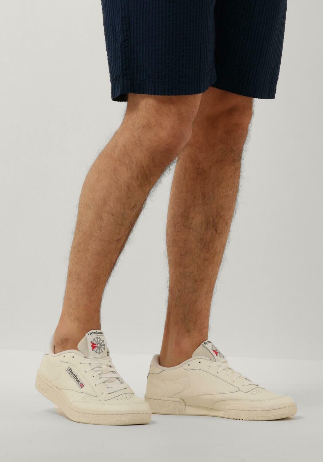 Beige REEBOK Lage sneakers CLUB C 85 MEN Omoda