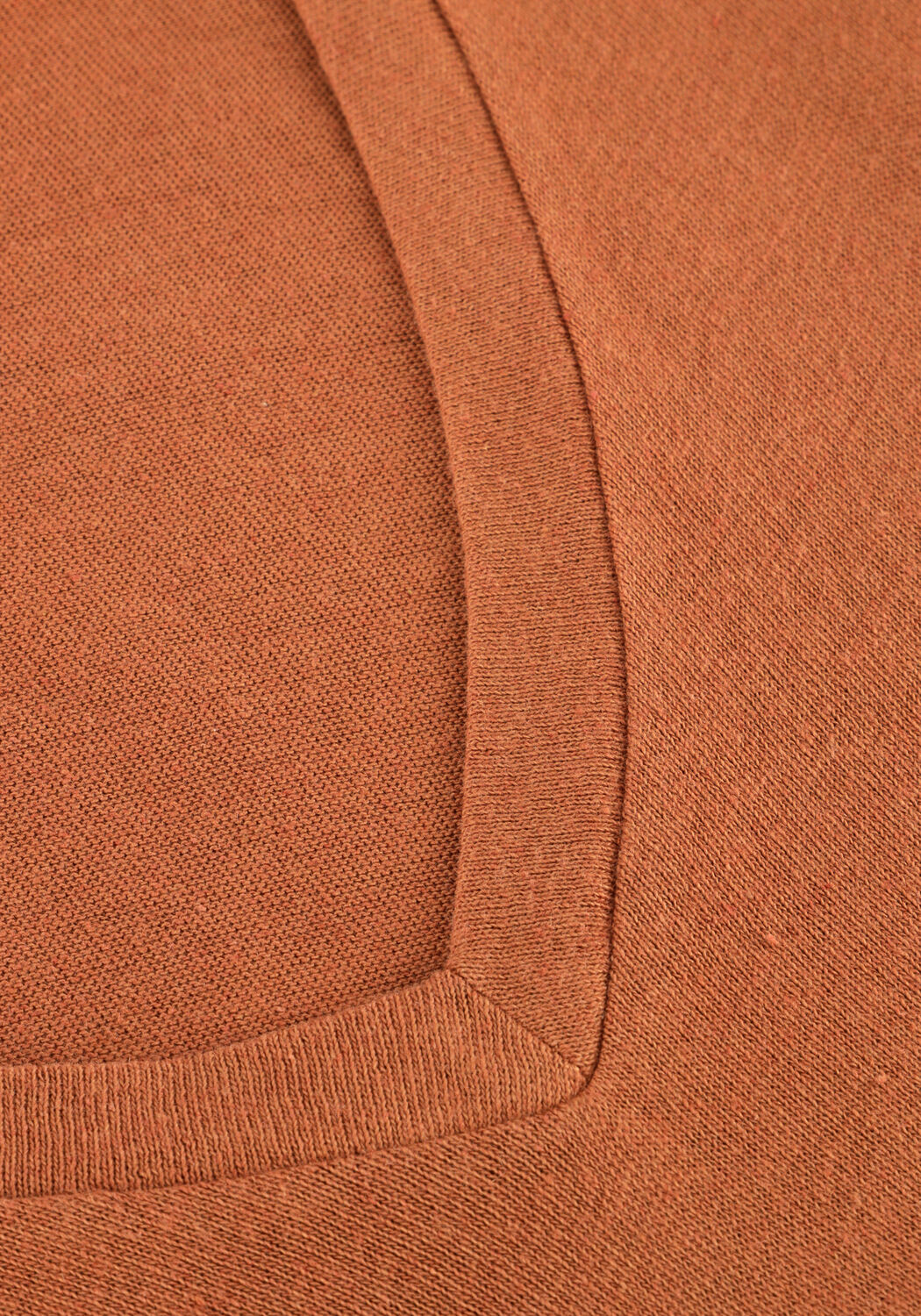 Bruine CIRCLE OF TRUST T-shirt MILA TEE - large