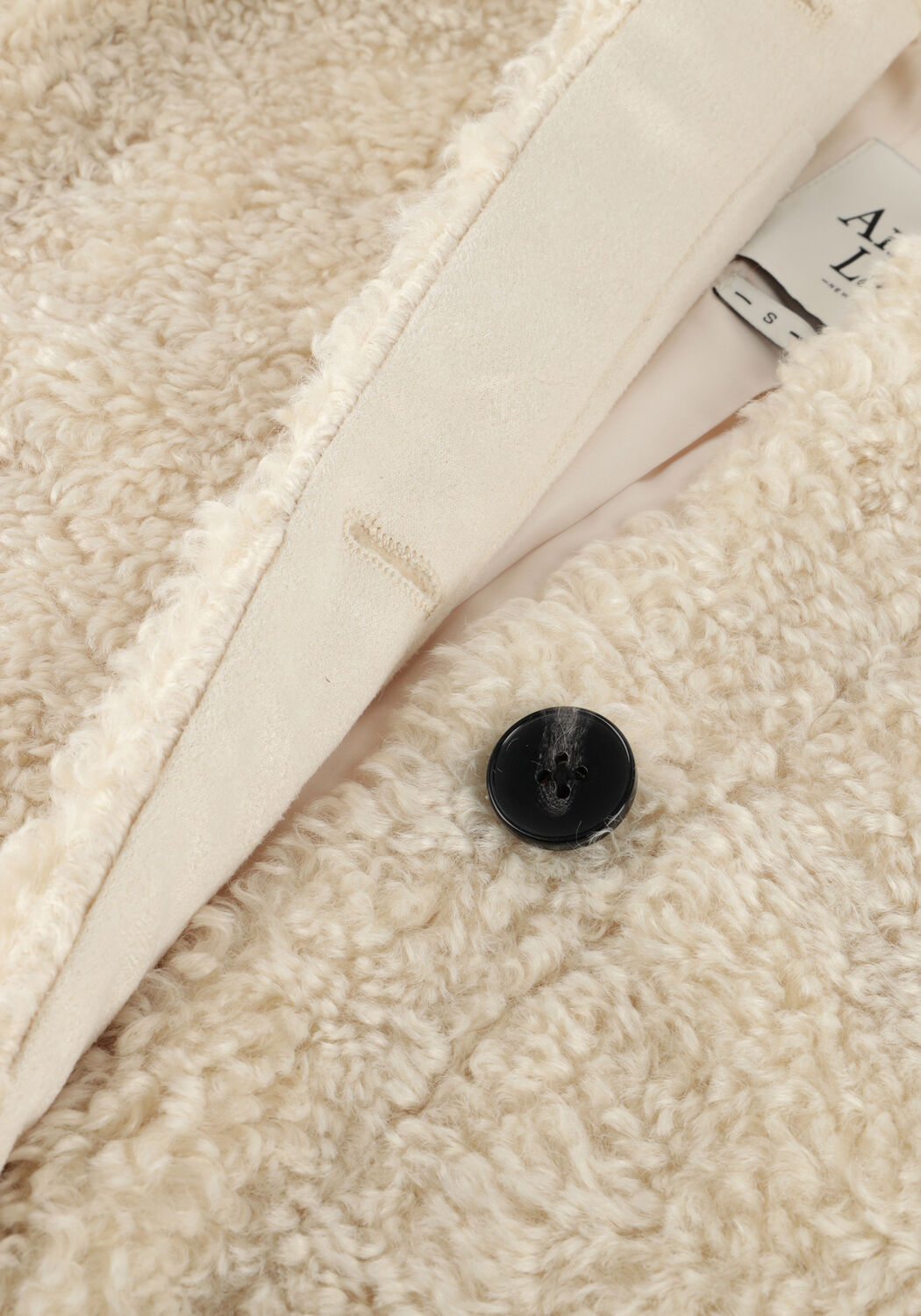 Creme ANOTHER LABEL Gilet MICHELLE JACKET S/L - large