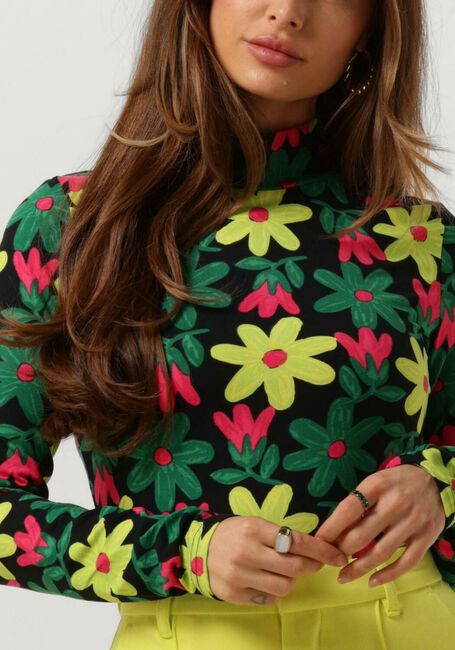 Multi COLOURFUL REBEL Tops & T-shirts NEYO BIG FLOWER PEACHED TURTLENECK TOP - large