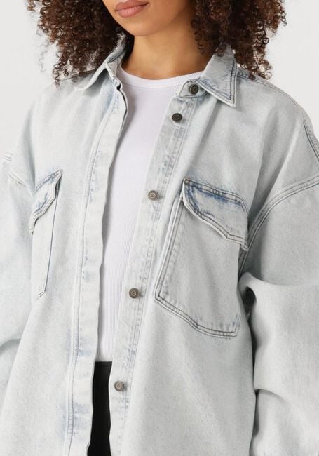 Lichtblauwe AMERICAN VINTAGE Blouses JOYBIRD-B - large