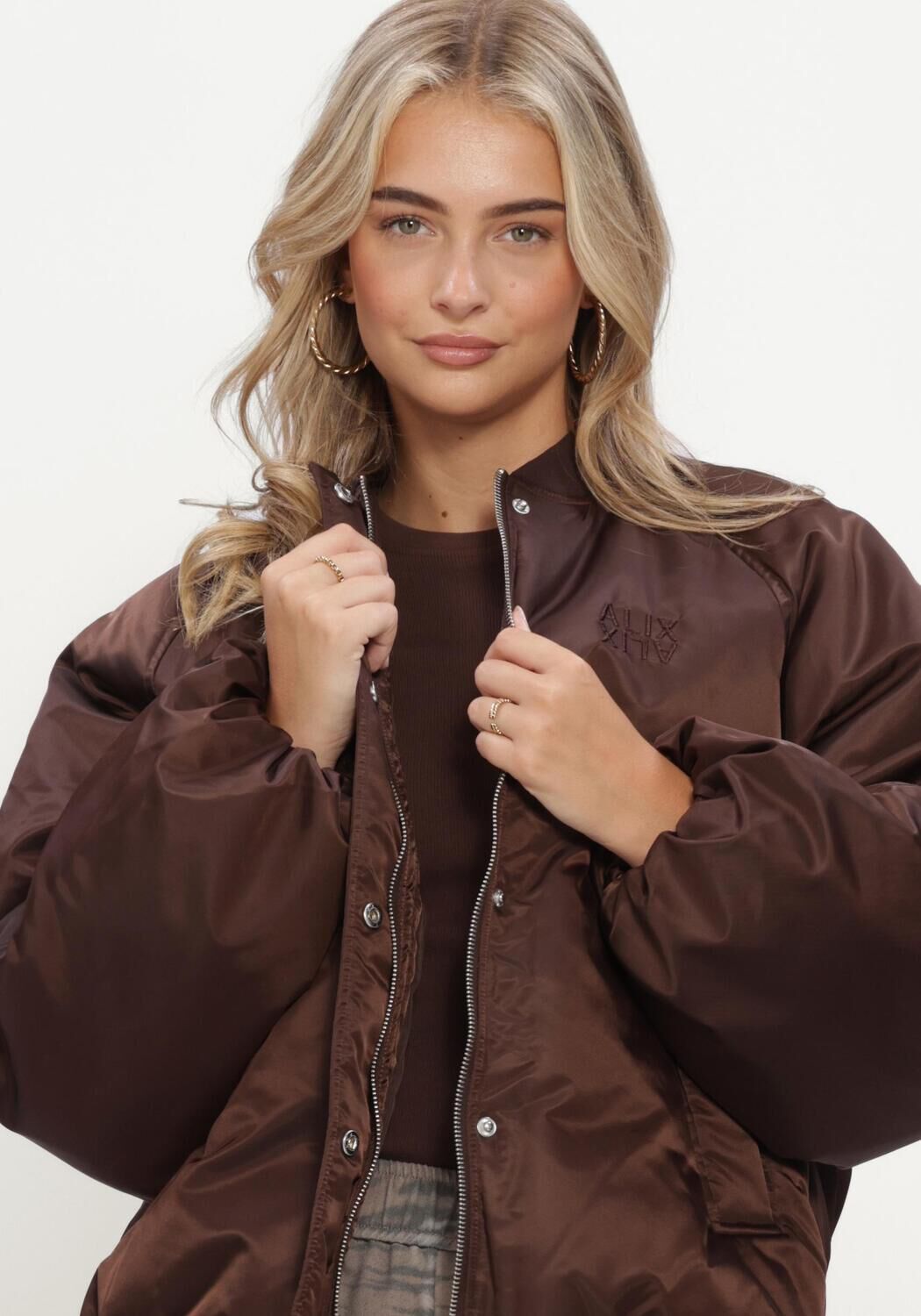 Bruine ALIX THE LABEL Jack LADIES WOVEN NYLON JACKET - large