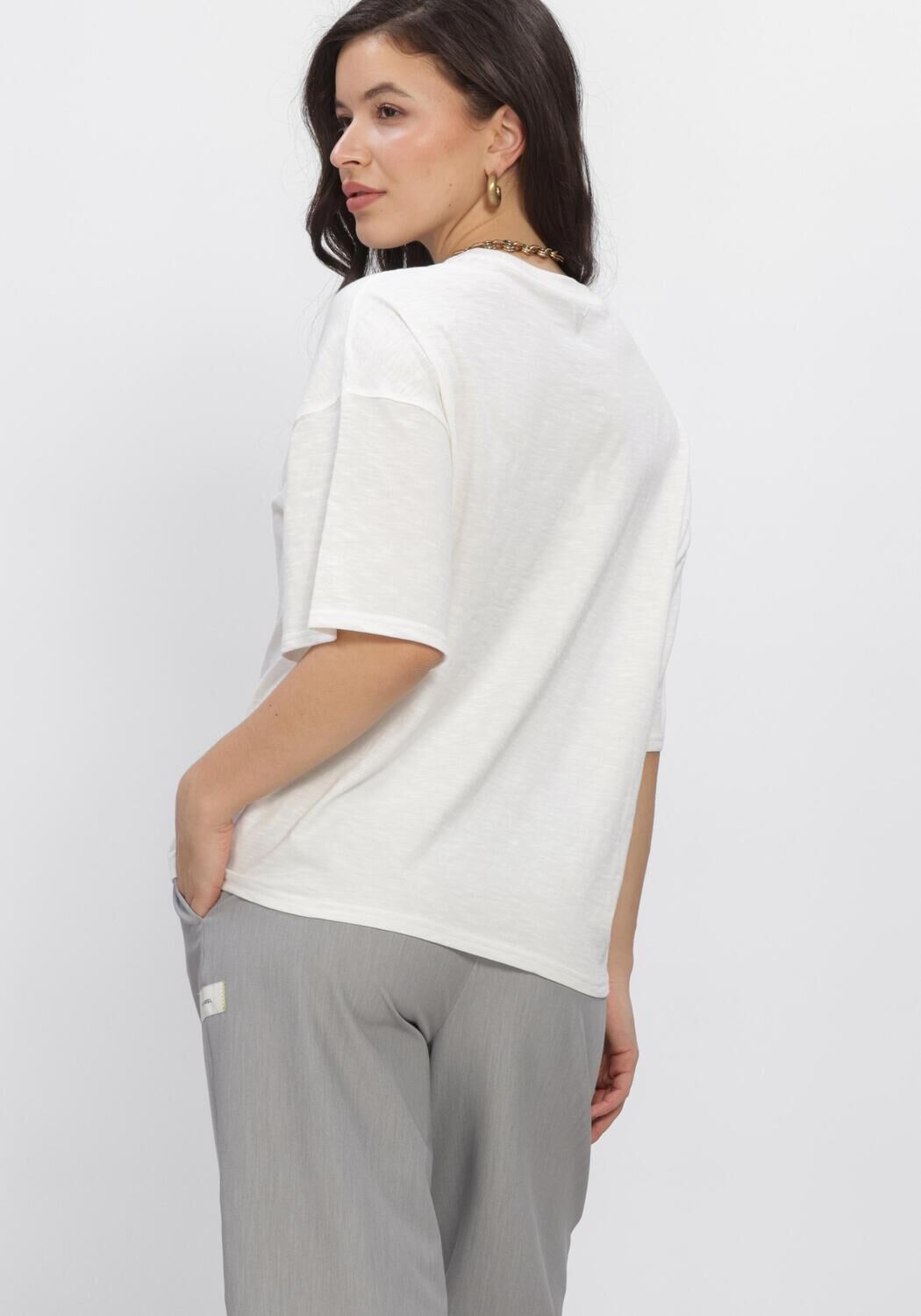 Witte ALIX THE LABEL Tops & T-shirts KNITTED SLUB T SHIRT - large