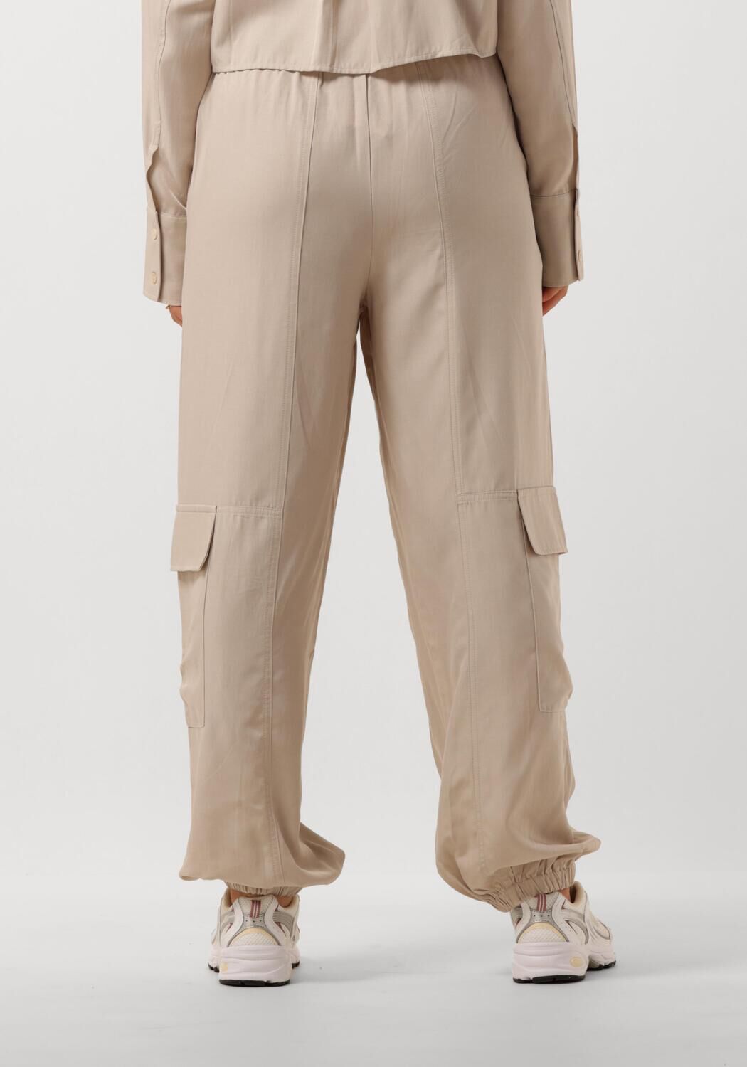 REFINED DEPARTMENT Dames Broeken Vikki Beige