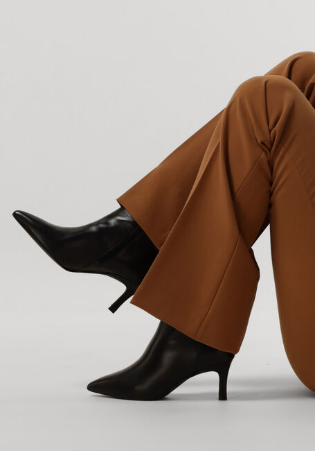 Zwarte UNISA Enkellaarsjes LOMAN - large