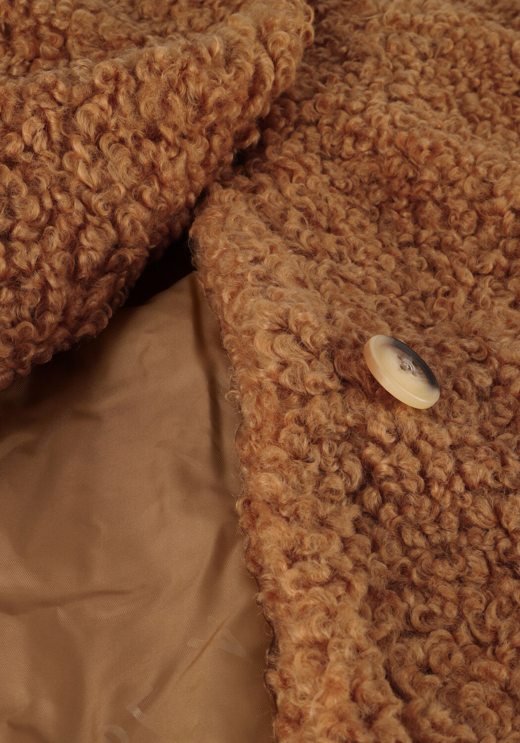 Cognac NOTRE-V Gilet BELTED TEDDY GILET - large