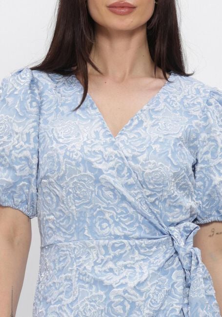 Blauwe Y.A.S. Jurken YASCARO SS WRAP DRESS - large