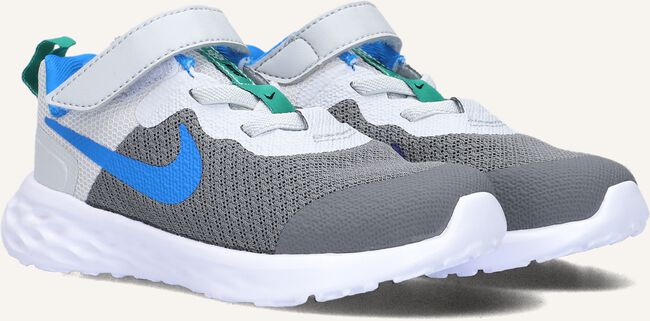 Grijze NIKE Lage sneakers REVOLUTION 6 (TDV) Grijze NIKE Lage sneakers REVOLUTION 6 (TDV) - large