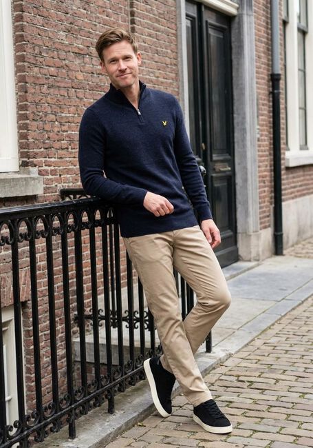 Donkerblauwe LYLE & SCOTT Trui LAMBSWOOL BLEND QUARTER ZIP JUMPER - large