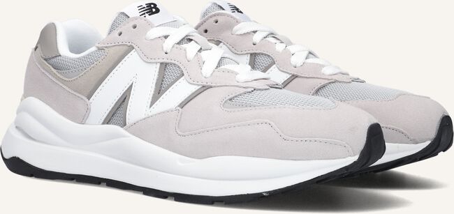 Grijze NEW BALANCE Lage sneakers M5740 Grijze NEW BALANCE Lage sneakers M5740 - large