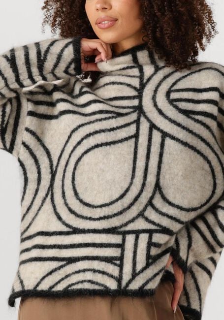 Gebroken wit SECOND FEMALE Trui SIGNA KNIT T-NECK - large