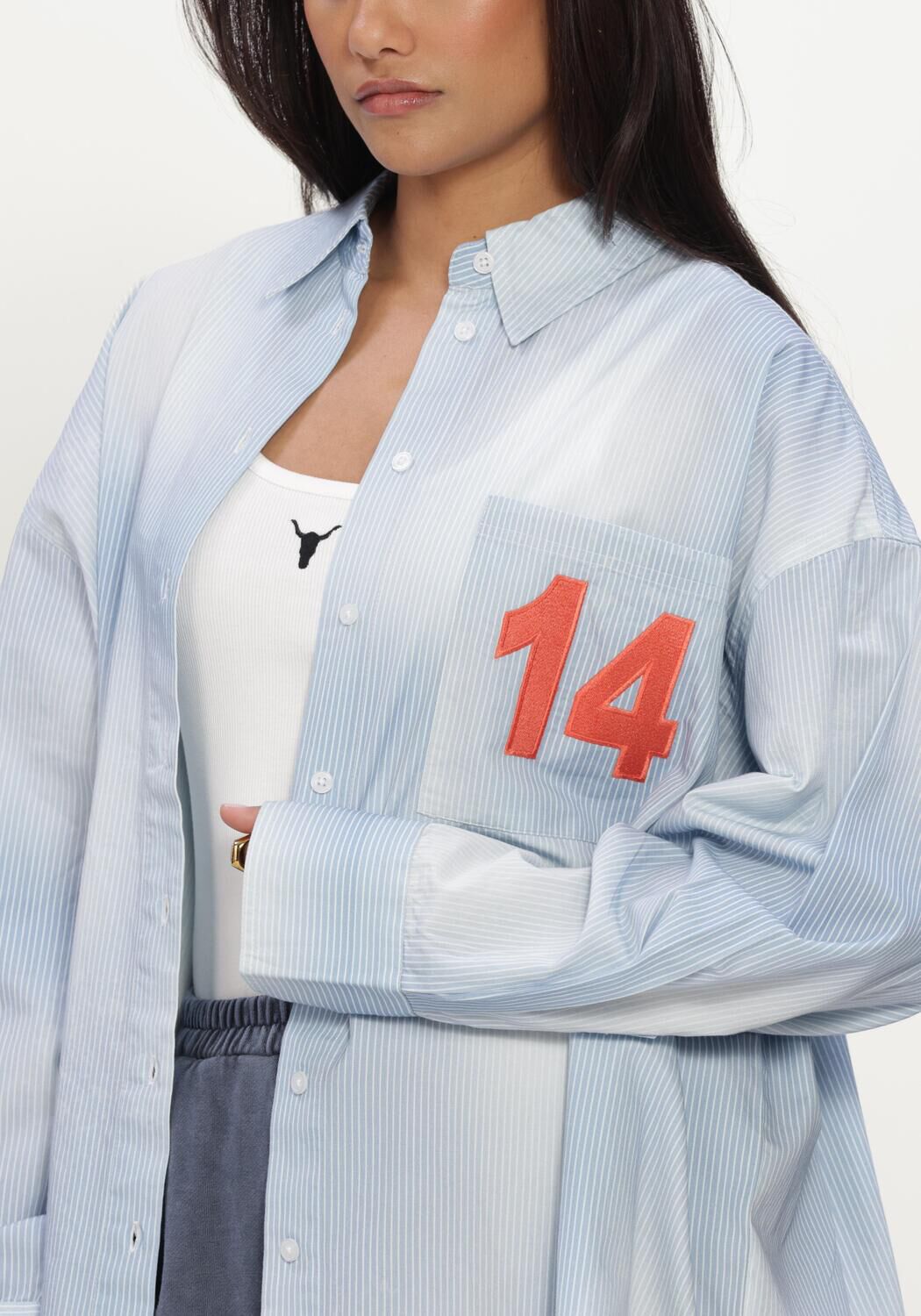 Blauwe ALIX THE LABEL Blouses LADIES WOVEN FADED STRIPE BLOUSE - large