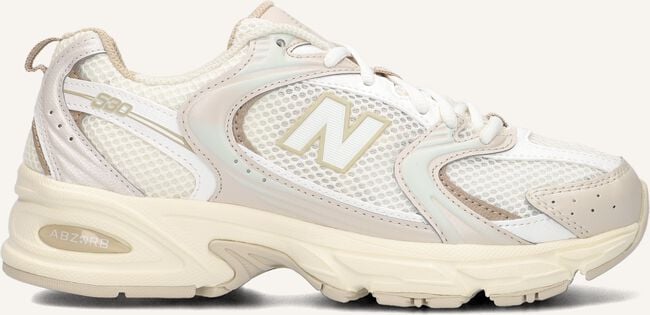 Beige NEW BALANCE Lage sneakers MR530 D Omoda