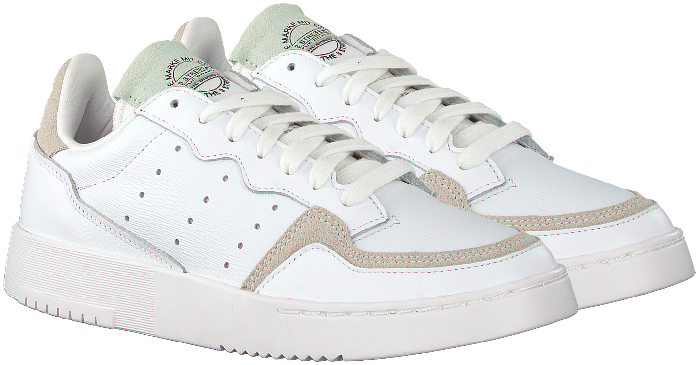 beige adidas lage sneakers supercourt rx w