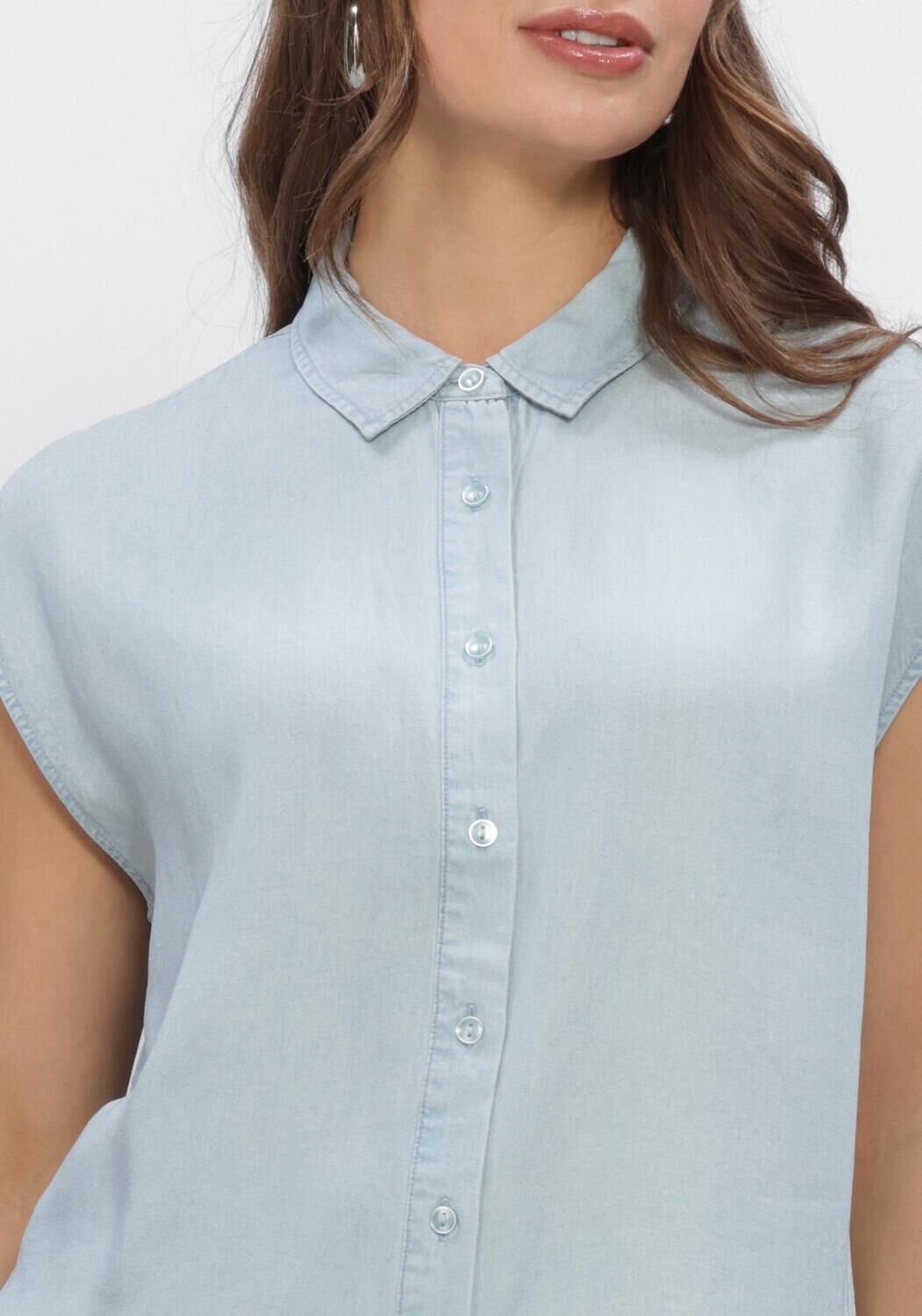 Blauwe NUKUS Blouses SANNE TOP - large