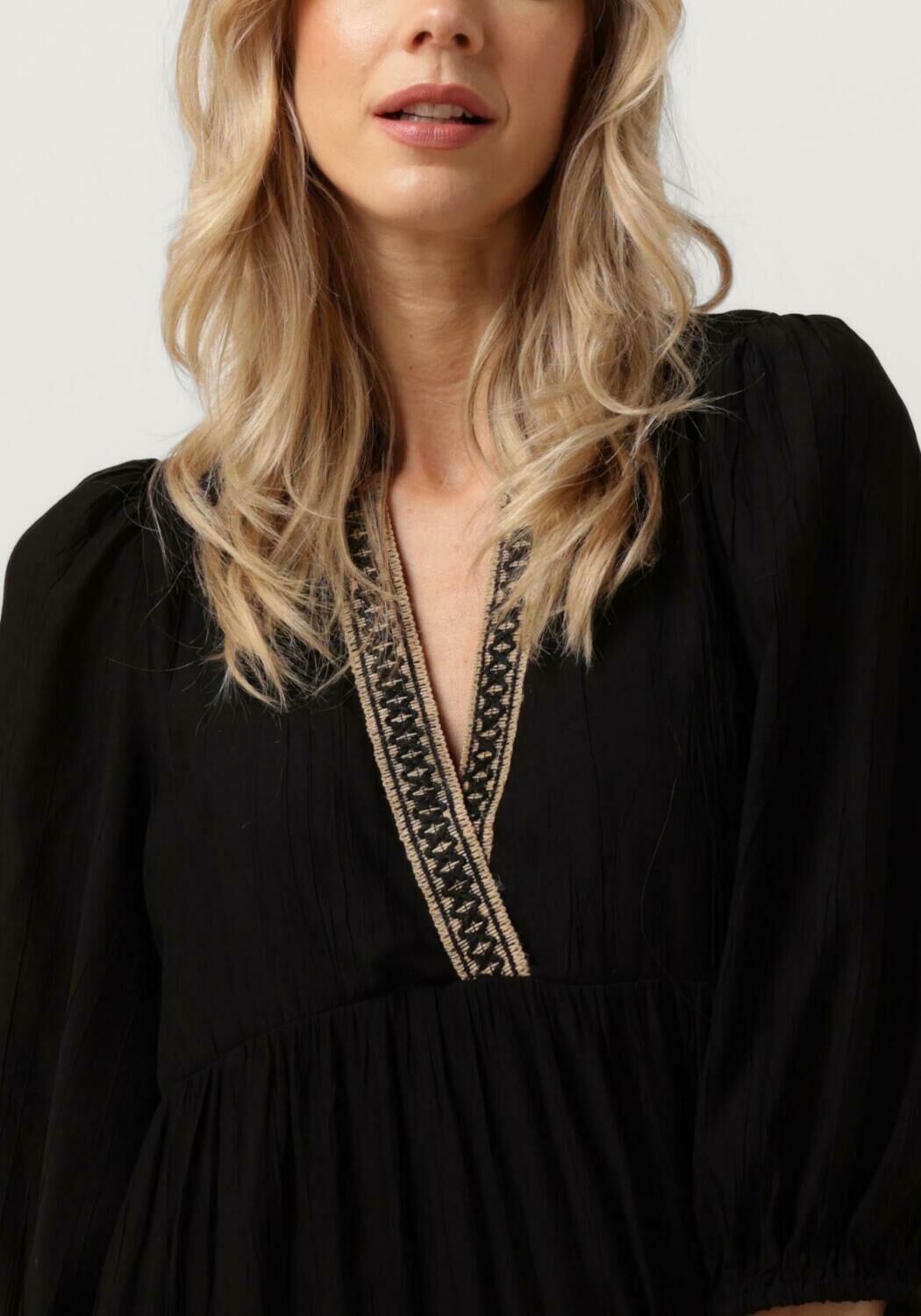 NUKUS Dames Jurken Sabrina Dress Zwart
