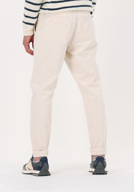 Gebroken wit ANERKJENDT Slim fit jeans AKJULIUS DENIM CHINO - large