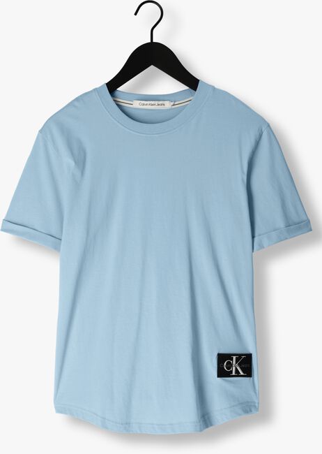 Lichtblauwe CALVIN KLEIN T-shirt BADGE TURN UP SLEEVE - large