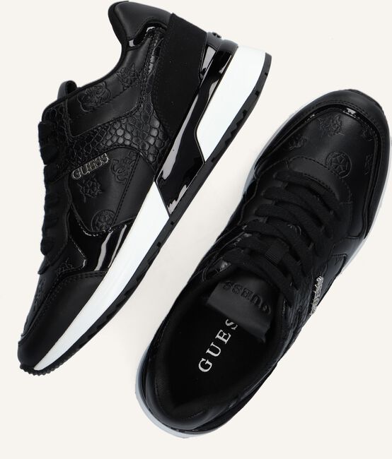 Zwarte GUESS Lage sneakers MAYBEL Zwarte GUESS Lage sneakers MAYBEL - large