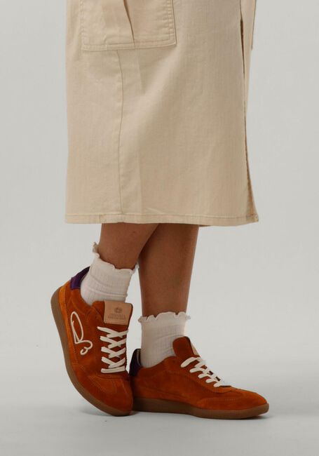 Oranje FRED DE LA BRETONIERE Lage sneakers PEARL SIGN - large