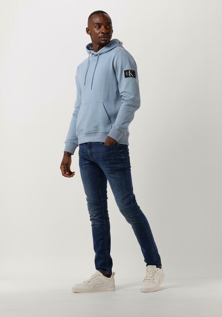 Blauwe CALVIN KLEIN Sweater MONOLOGO SLEEVE BADGE HOODIE - large