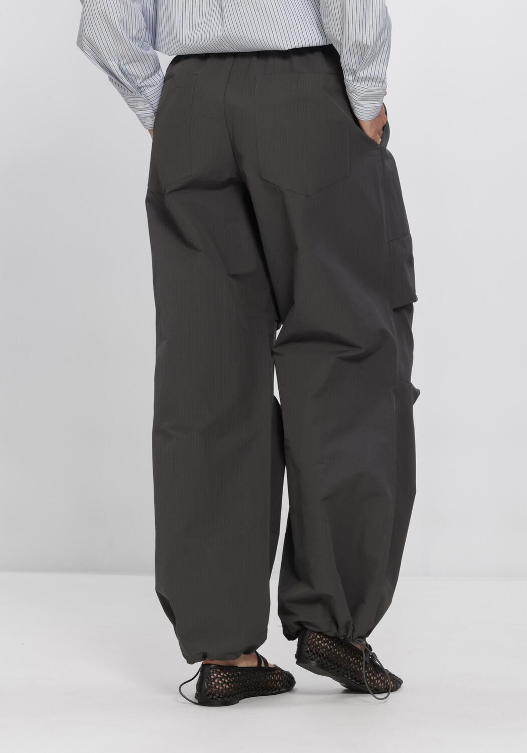 Donkergrijze MY ESSENTIAL WARDROBE Broeken MWTASMA TRACK PANT - large
