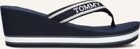 Blauwe TOMMY HILFIGER Teenslippers HILFIGER WEDGE BEACH - medium