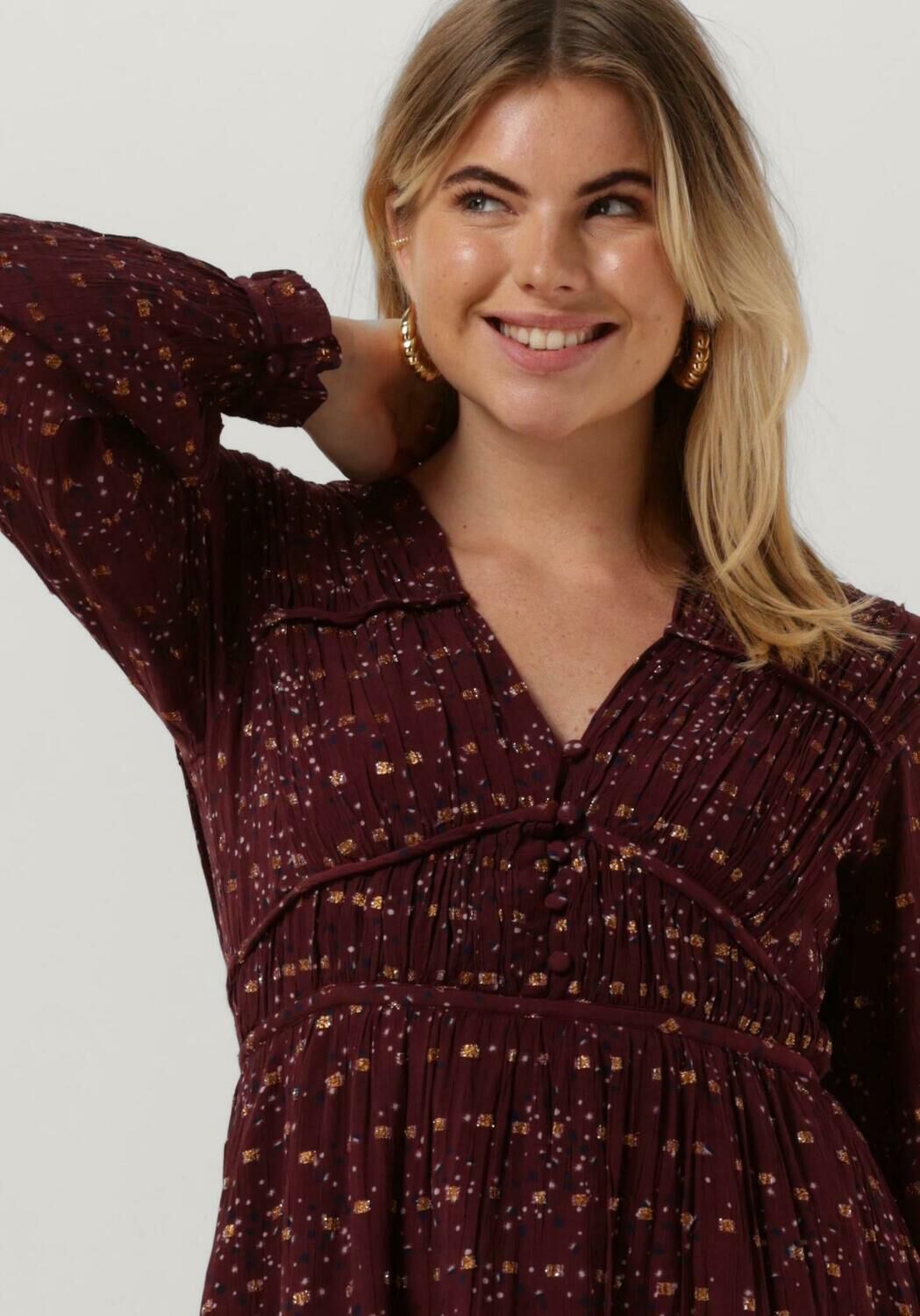 Scotch & Soda Dames Jurken Long Sleeved Lurex Jacquard Ruffle Dress With V-neck - Rood, foto 4