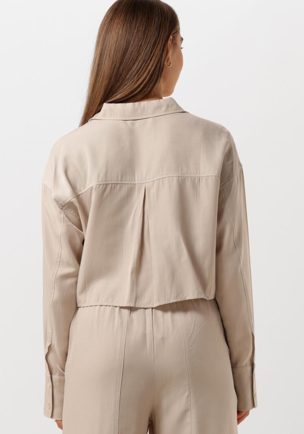 REFINED DEPARTMENT Dames Blouses Tina Beige
