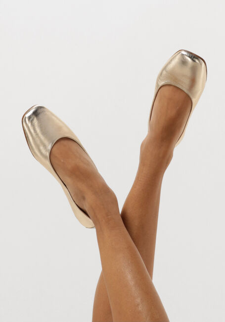Gouden NOTRE-V Ballerina's 08-311 Gouden NOTRE-V Ballerina's 08-311 - large